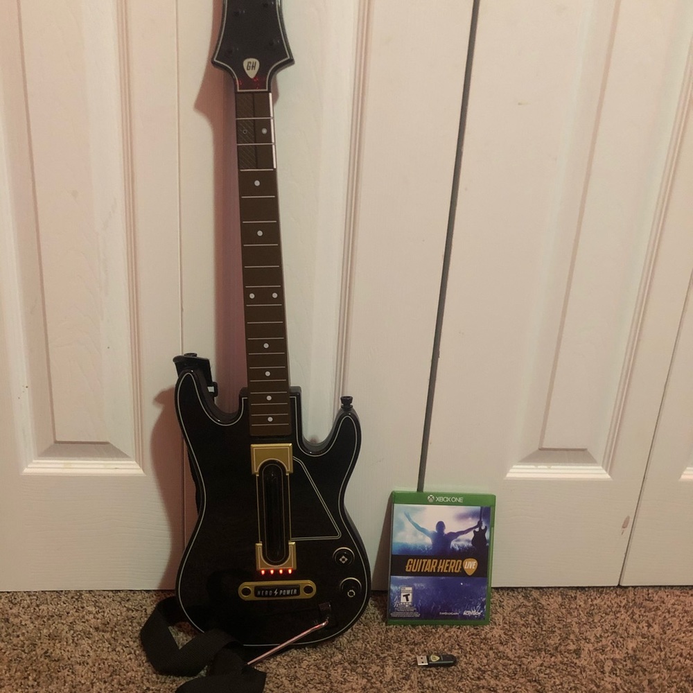 Xbox one guitar hero live